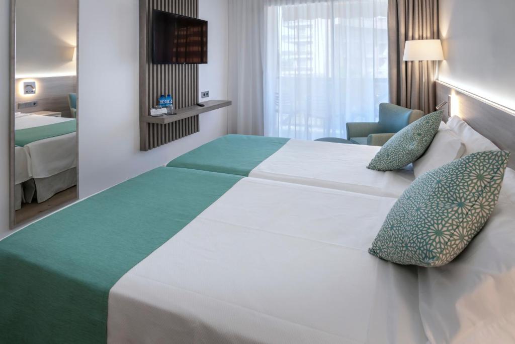4R Casablanca Playa - Double Room With Side Sea View (2 Adults)