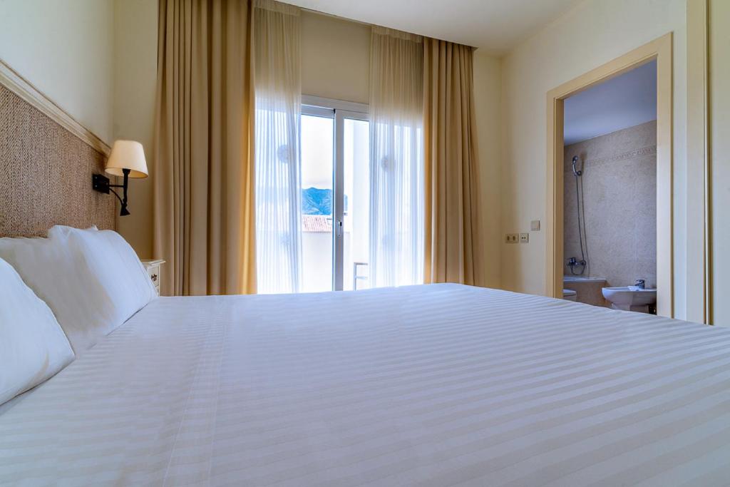 Kép Aparthotel Cordial Mijas Golf szállásáról Mijasban a galériában