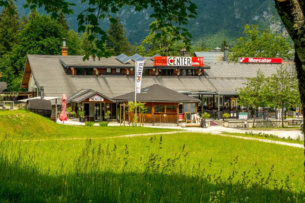 Příroda nedaleko hotelu