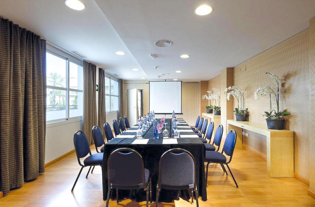 Kép Aparthotel Cordial Mijas Golf szállásáról Mijasban a galériában