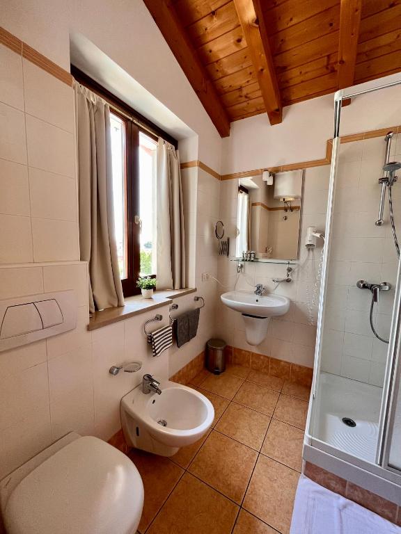 La Rocca Camping Village - Apartamento Con Balcón