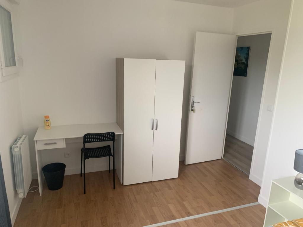 Kuchyňa alebo kuchynka v ubytovaní Villa Tenjin chambre 14