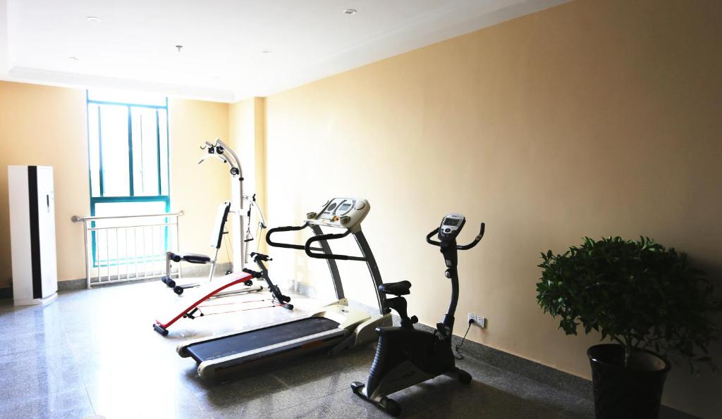 مركز اللياقة و/أو مرافق اللياقة في Greentree Inn Mozitan Road Yiwu Small Commodities Wholesale City