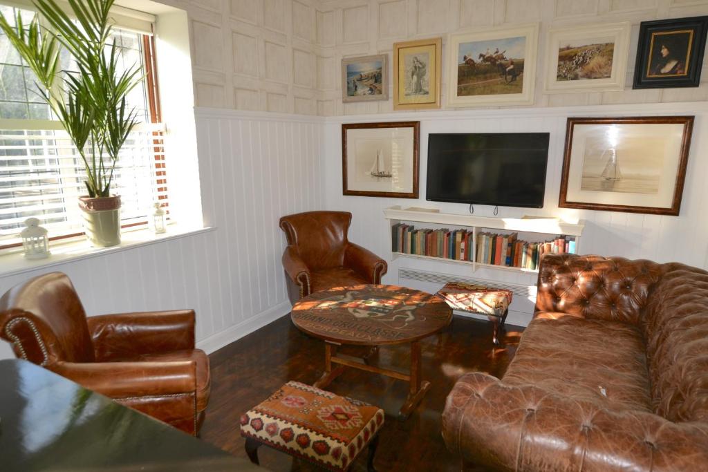 Osea Island Holiday Homes - Housity