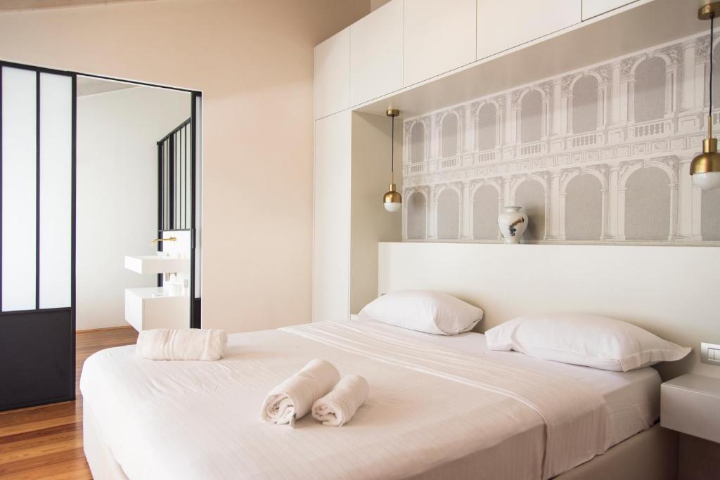 Posteľ alebo postele v izbe v ubytovaní YouHosty - Luxury Town House