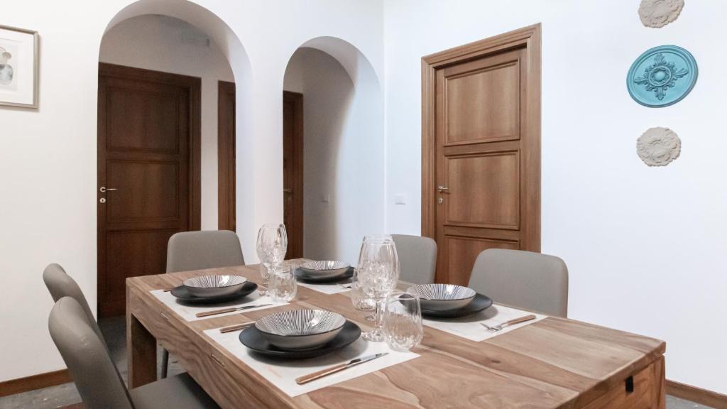 Zdjęcie z galerii obiektu Italianway - Barberini Elegantia Apartments Roma w Rzymie