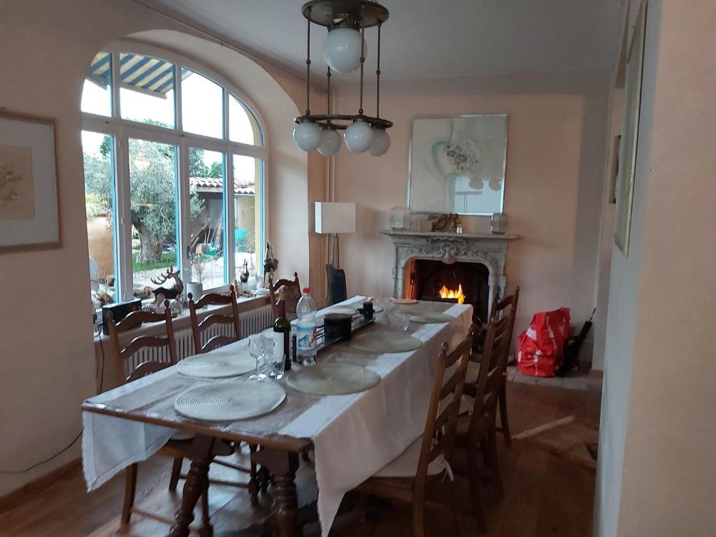 Kuchyň nebo kuchyňský kout v ubytování B&B Romantico Palazzo dei Ulivi
