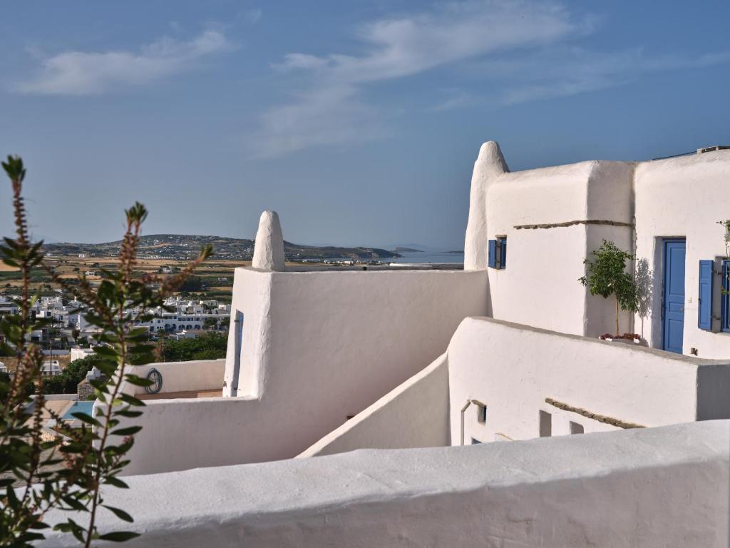 Balkón nebo terasa v ubytování Luxury Mia Villa with pool and amazing sea views, Paros