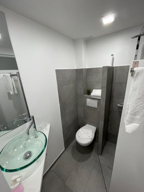 Liberty Hotel Cologne - Resim 13