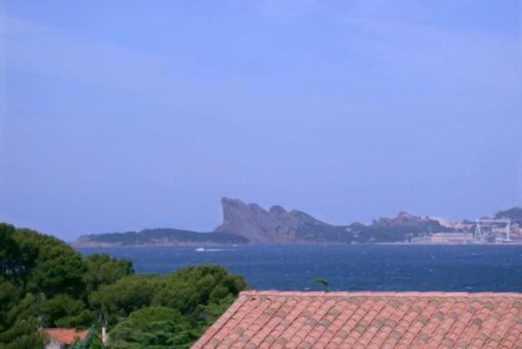 Zdjęcie z galerii obiektu T3 vue mer calme à la Madrague w mieście Saint-Cyr-sur-Mer