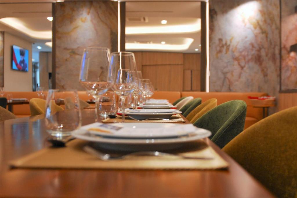 The 7 Hotel, Suites, Studios & Apartments - Resim 37