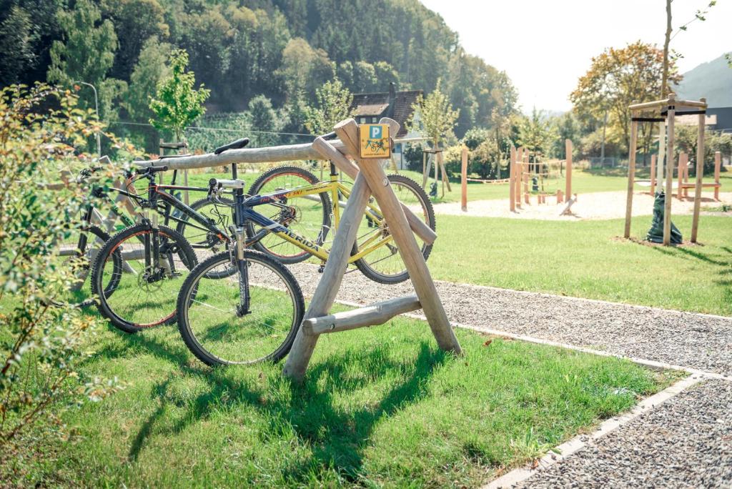 Jízda na kole v ubytování Hotel & Restaurant Mühlenglück nebo okolí