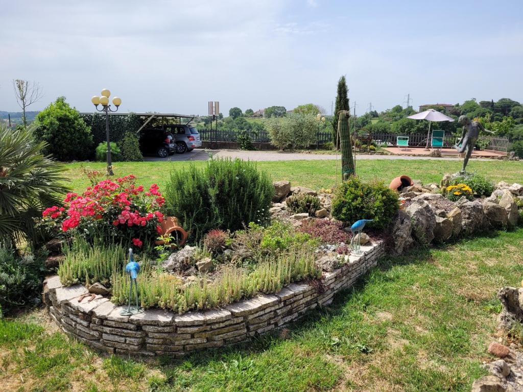 Zahrada ubytování Il Casale di Lucullo