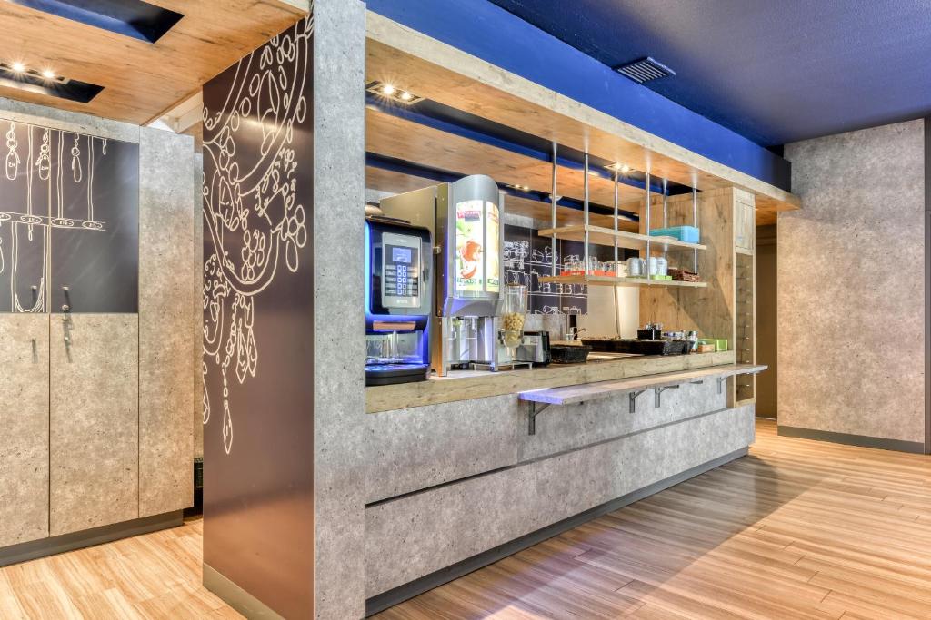 B&B HOTEL Montpellier Sud Lattes - Resim 4