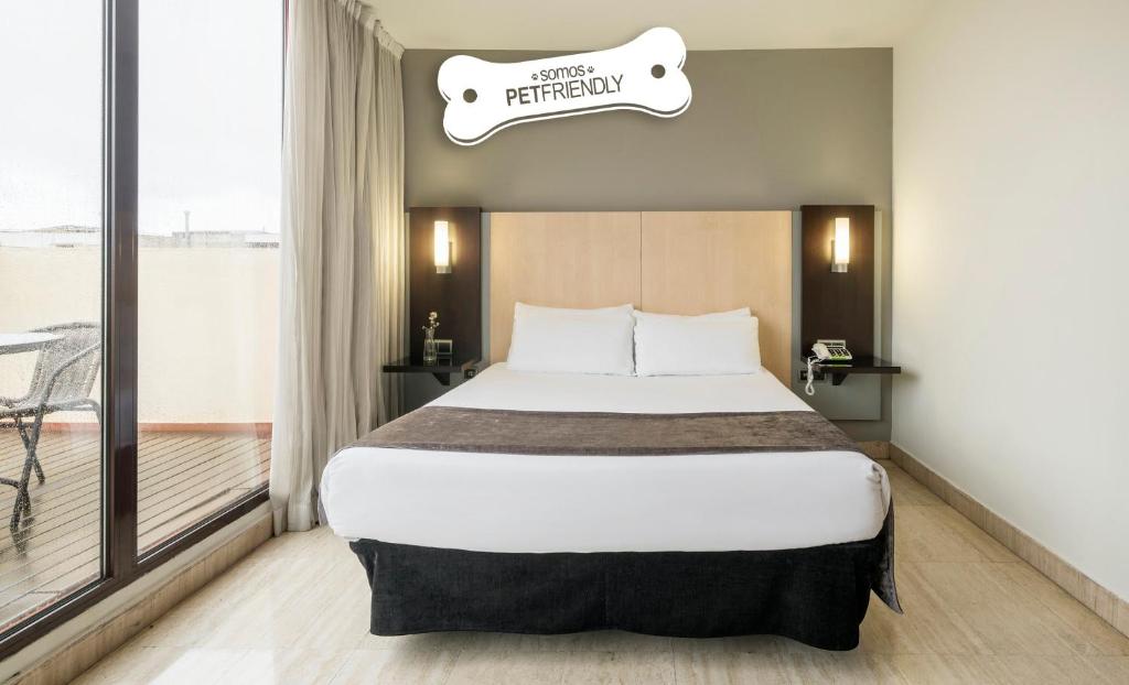 
Double Room Pet Friendly
