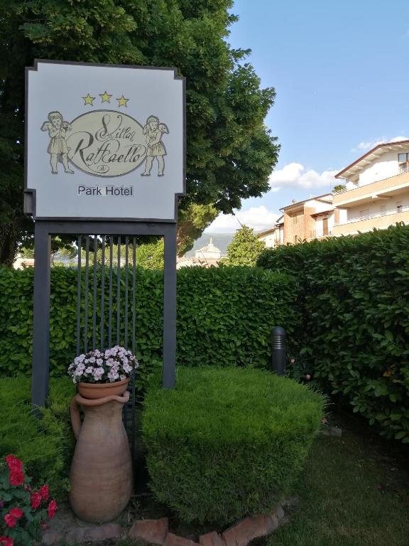 Villa Raffaello Park Hotel - Resim 42