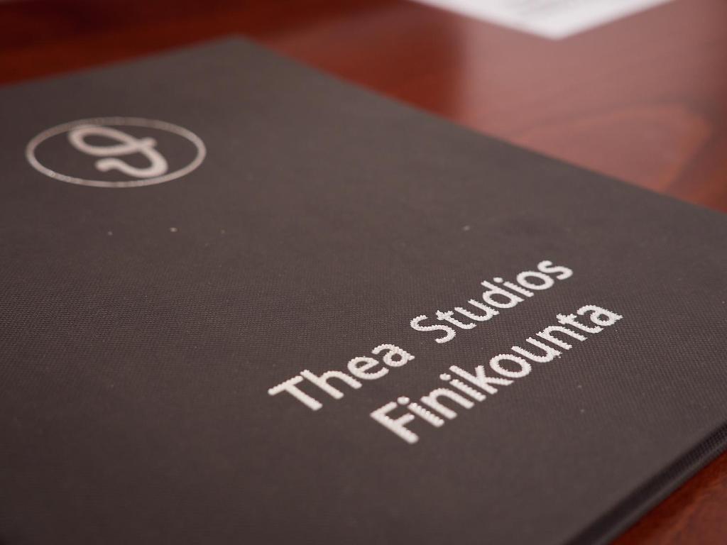 Certifikát, hodnocení, plakát nebo jiný dokument vystavený v ubytování Thea Studios