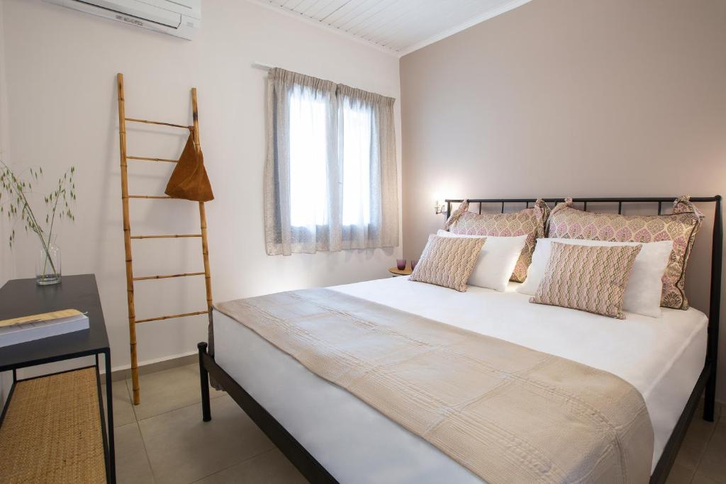 Posteľ alebo postele v izbe v ubytovaní Edward Art Boutique Hotel