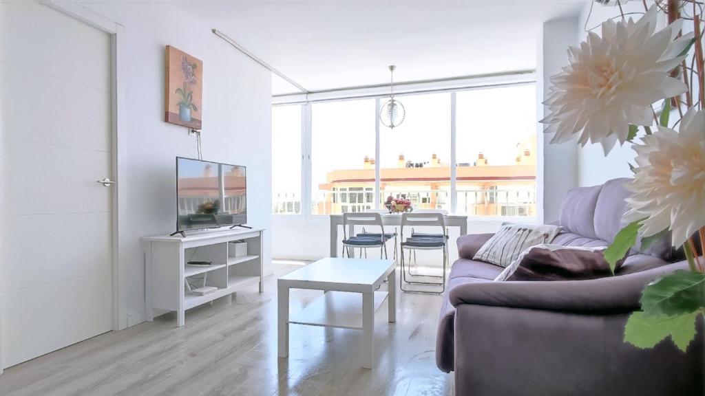 TV a/nebo společenská místnost v ubytování Torre Skyline - Torre del Mar