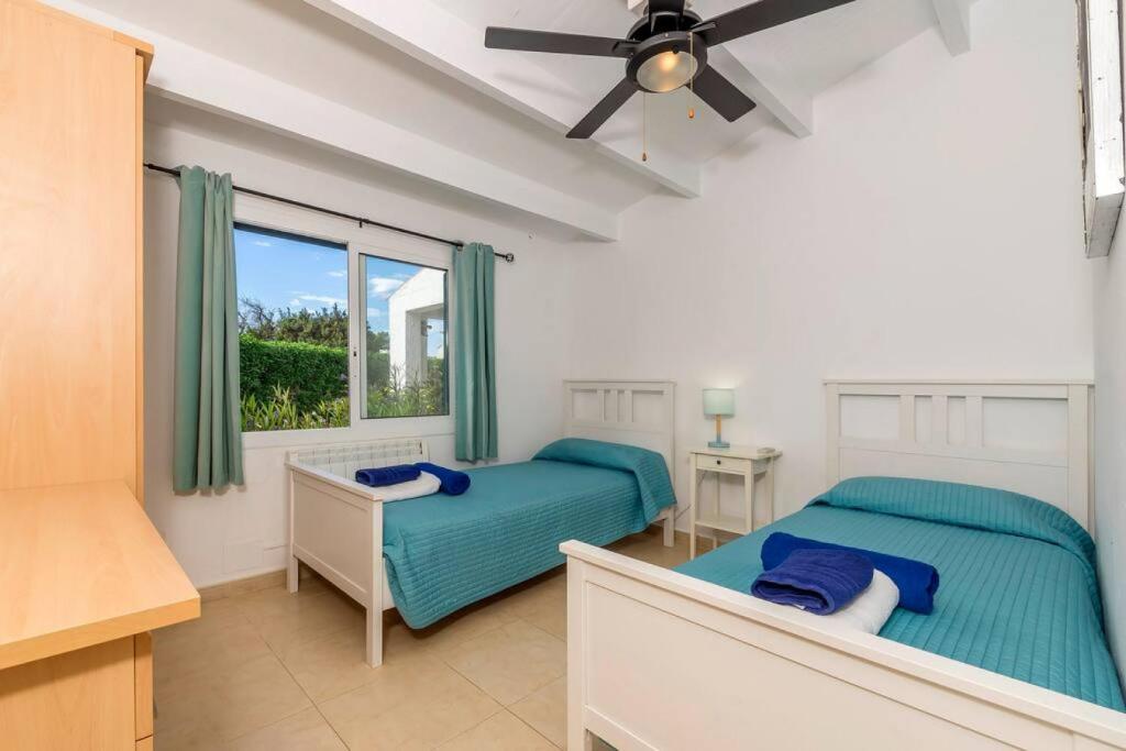 A bed or beds in a room at Cielos Azules