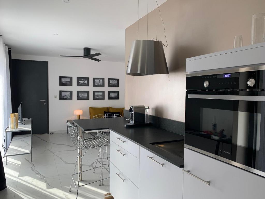 Le 7 - Deluxe Apartment