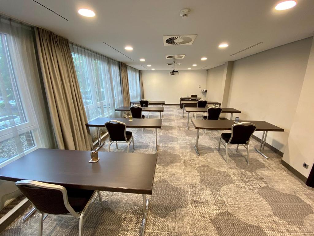 Crowne Plaza Hamburg-City Alster by IHG - Resim 38