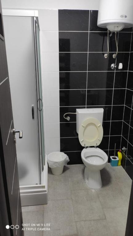 Koupelna v ubytování Apartmani Gavran