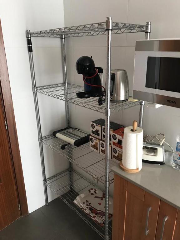 Kuchyň nebo kuchyňský kout v ubytování Apartamento en complejo residencial con piscina y garaje frente al mar