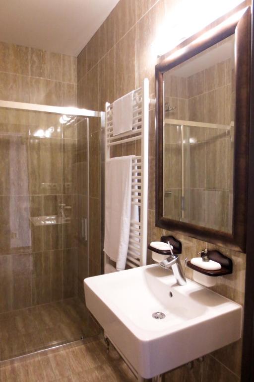 Koupelna v ubytování Apartmány na Bašte