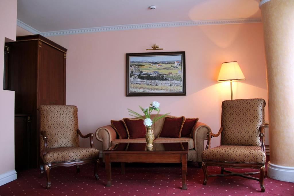 Posezení v ubytování Stone Bridge Hotel