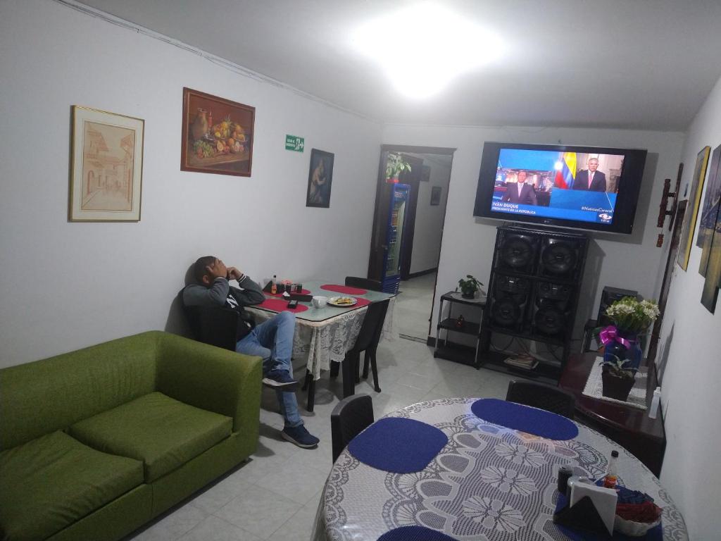TV a/nebo společenská místnost v ubytování Hospedaje Solianka