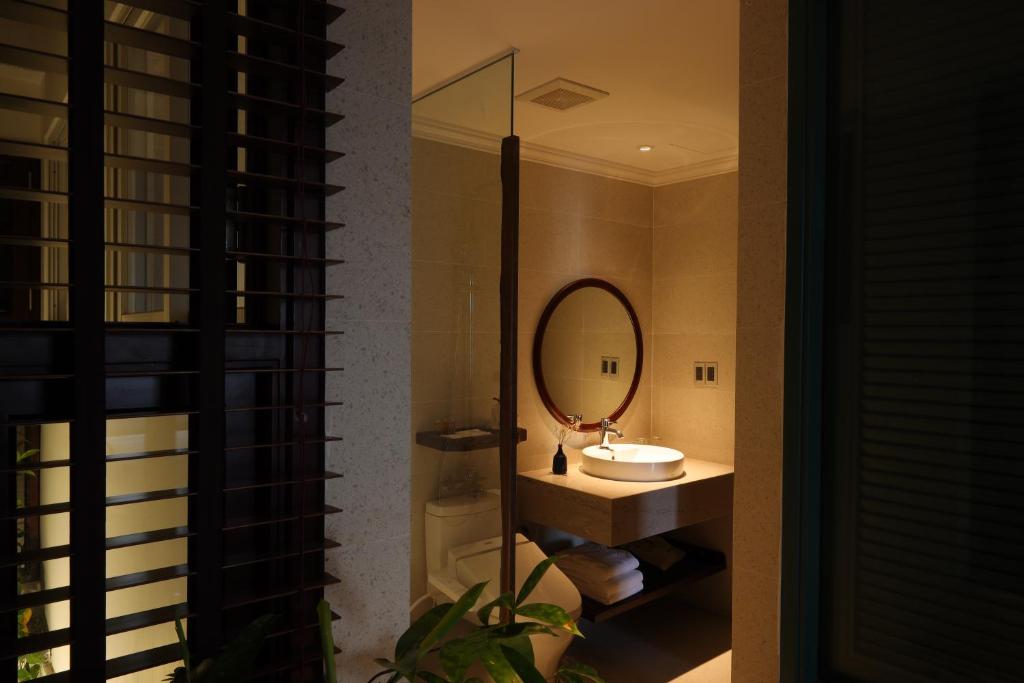 D'espagne Với Minibar Miễn Phí