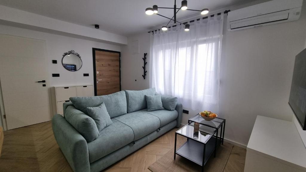 Posezení v ubytování Aquamarine apartment - Free 2 electric scooters
