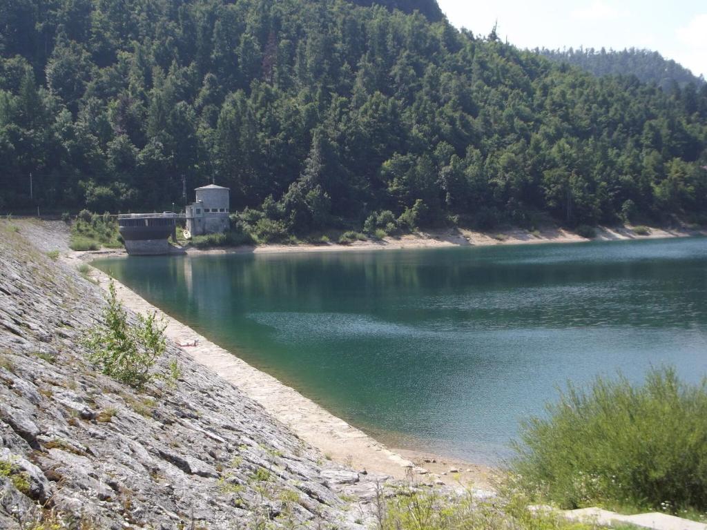 Fotografia z galérie ubytovania Detached house at 100m distance of the lake v destinácii Lokve