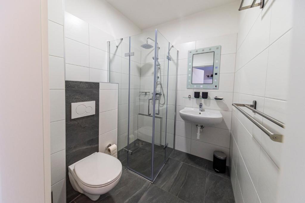 Koupelna v ubytování Zeltweg-Rooms