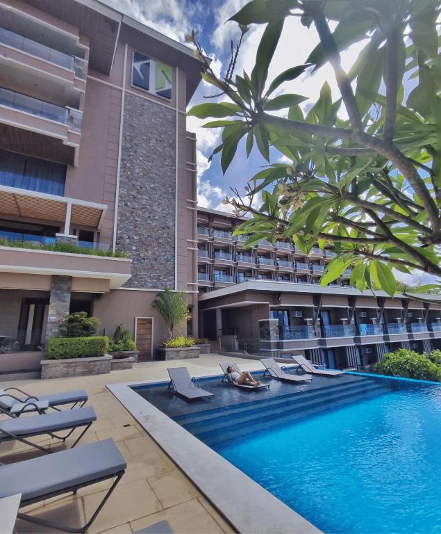 Bazén v ubytování Zuri Resort nebo v jeho okolí
