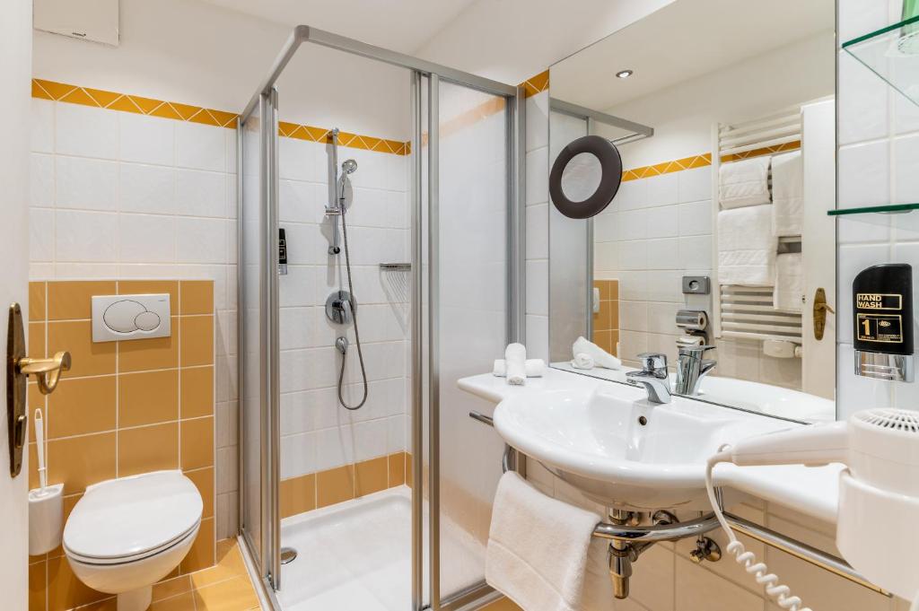 Koupelna v ubytování Hotel Bruggwirt