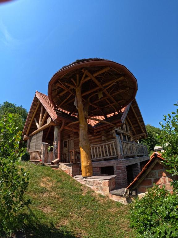 Kuća za odmor “Mita” - Housity