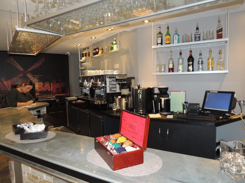 Hôtel Eden Opéra - Resim 14