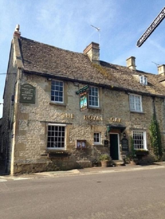 The Royal Oak Burford in Burford, Oxfordshire, England