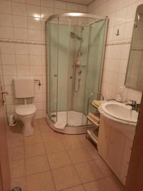 Koupelna v ubytování Gästehaus zur Post - Heritage Inn