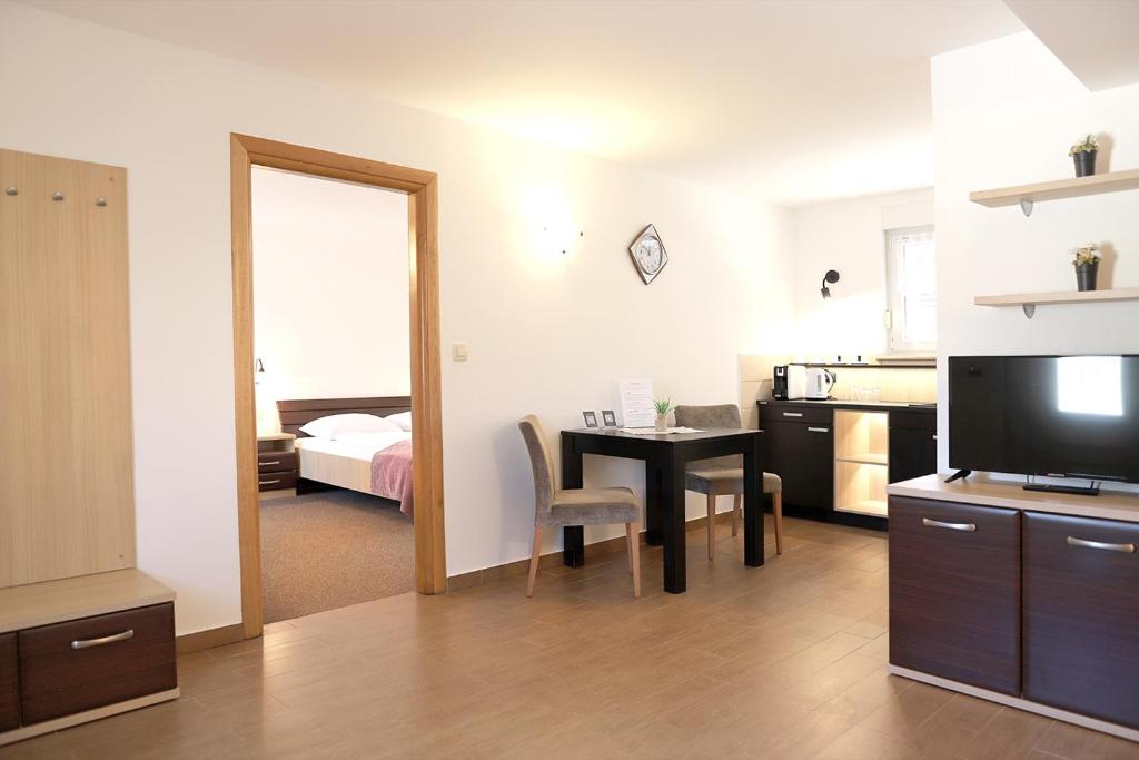Hotel Villa Margaret - Doppelzimmer Comfort Plus Im Nebengebäude (A2+1)