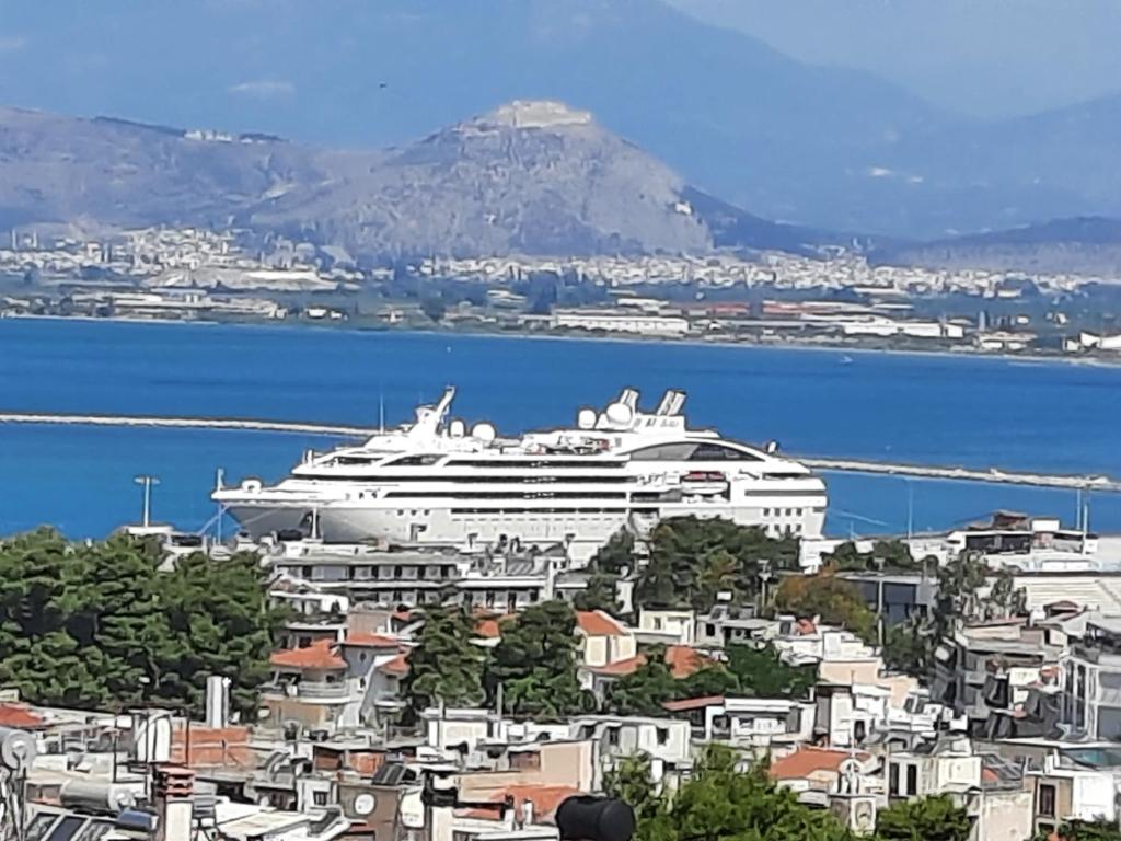 Vaade majutusasutusele Hotel Vasilis linnulennult