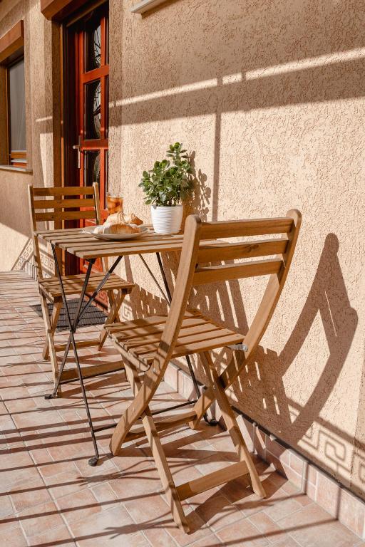Fotografie z fotogalerie ubytování Kotyogó Apartmanok, Bogács v destinaci Bogács