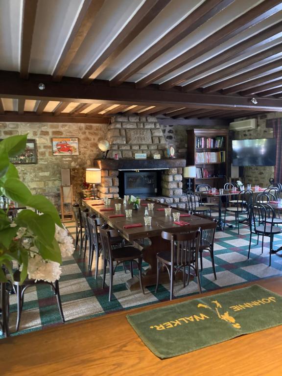 Restaurace v ubytování Hostellerie du Vieux Moulin