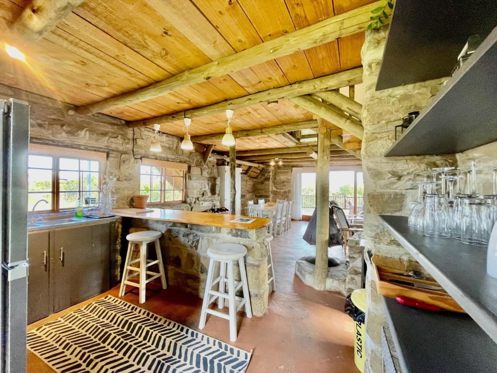 Kuchyň nebo kuchyňský kout v ubytování Tugela River Lodge