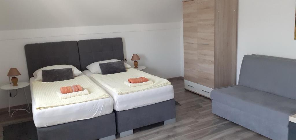 Guesthouse Sara - 14