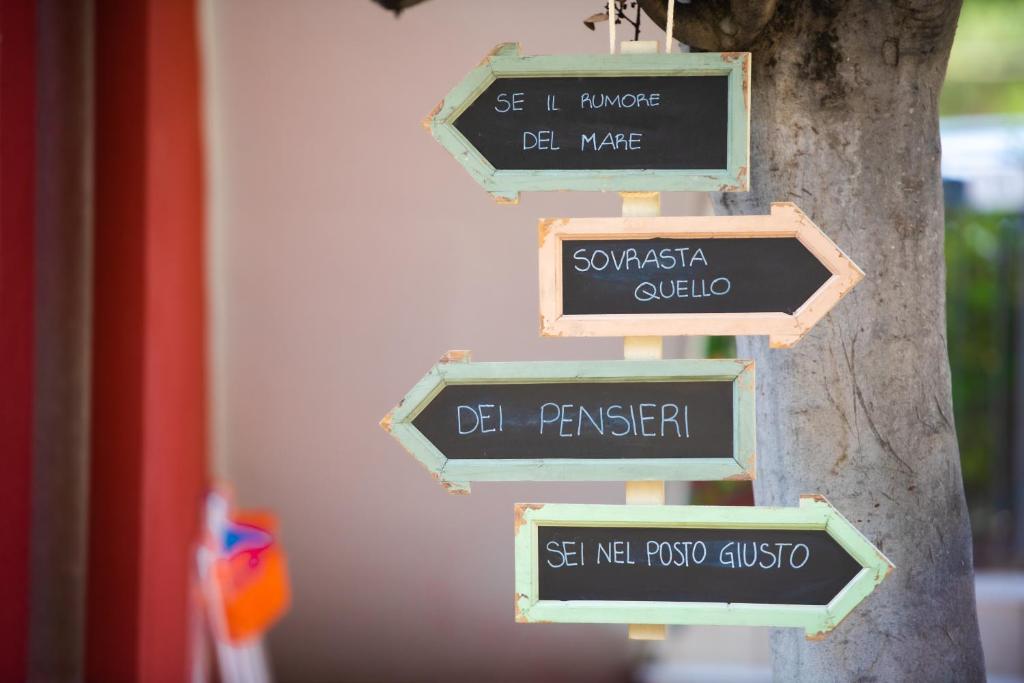 Certifikát, hodnocení, plakát nebo jiný dokument vystavený v ubytování B&B DUE SORELLE
