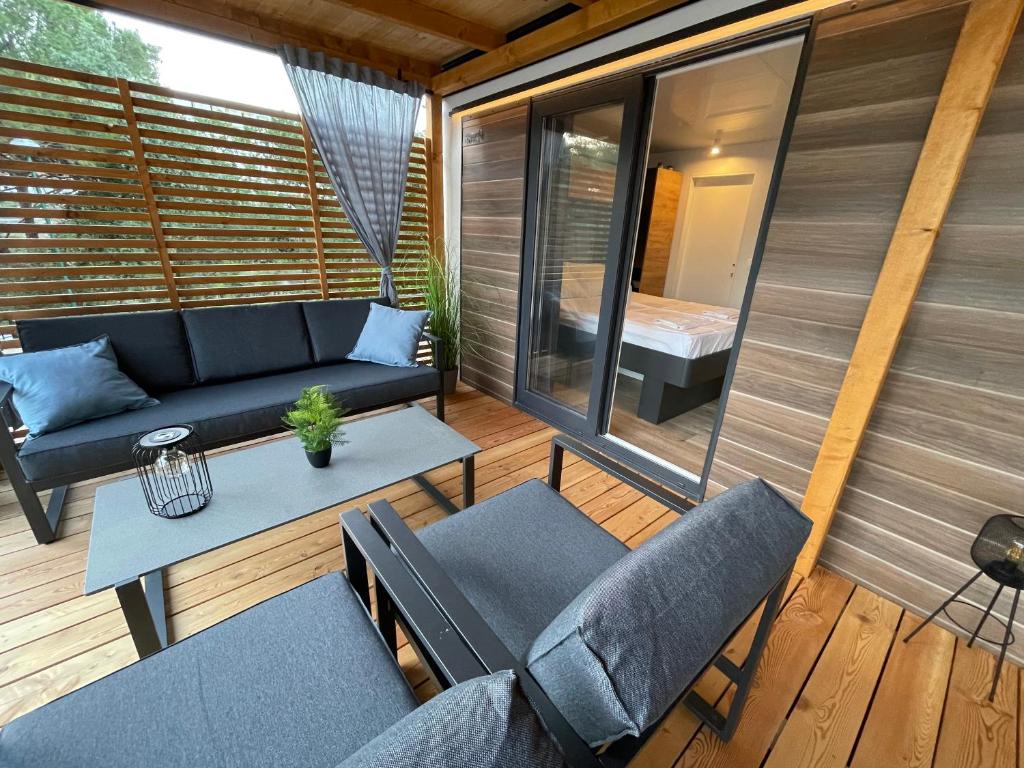 Posezení v ubytování Mobile Home BARTOL de LUX
