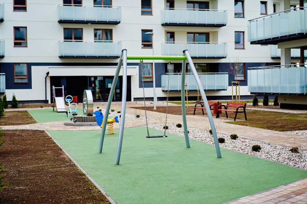Fotografia z galérie ubytovania Apartament ,, COŚ NIECOŚ ,, Suwałki LOFT, KLIMATYZACJA, PRYWATNY PARKING, MONITOROWANE ZAMKNIĘTE OSIEDLE v destinácii Suwałki